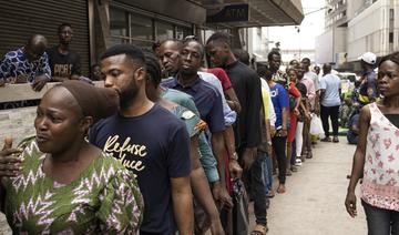 Pénurie d'argent au Nigeria: la Cour suprême prolonge la validité des anciens billets