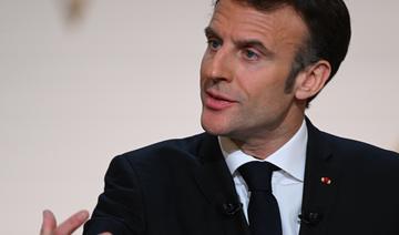 Macron entame une tournée test en Afrique centrale