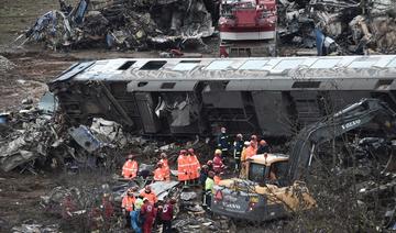 Grèce: manifestations après la collision de trains, réseau ferré paralysé par une grève