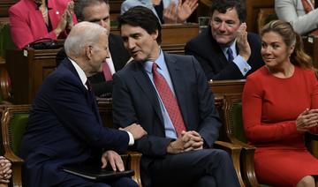 Biden, «grand ami» du Canada, y annonce un accord sur l'immigration