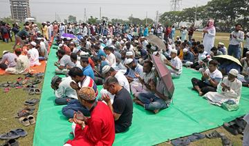 Bangladesh: des musulmans prient pour la pluie en pleine canicule
