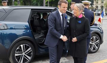 «Héritier de Pétain»: sévèrement critiqué, Macron assure Borne de sa «confiance»