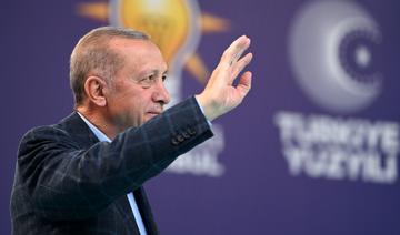 Turquie: Erdogan en prière, Kiliçdaroglu chez Atatürk avant le scrutin décisif 