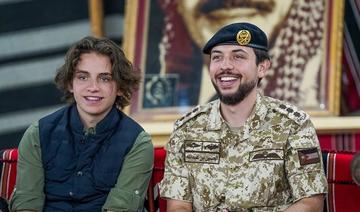 Le prince héritier de Jordanie célèbre son mariage à venir avec ses collègues militaires