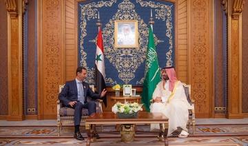 Mohammed ben Salmane s'entretient avec des dirigeants en marge du sommet arabe