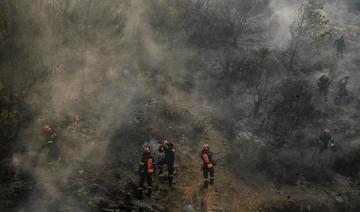 Canicule: Quelques 2000 personnes évacuées d'une île grecque en flammes, les Etats-Unis écrasés par la chaleur