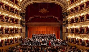 Des chanteurs d’opéra italiens se rendent en Égypte