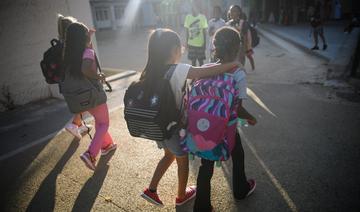 Abayas, pénurie d'enseignants: l'année scolaire démarre entre défis et défiance