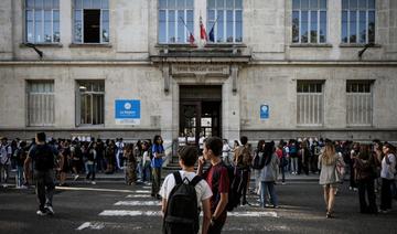 Près de 300 élèves en abaya lundi, 67 ont refusé de la retirer