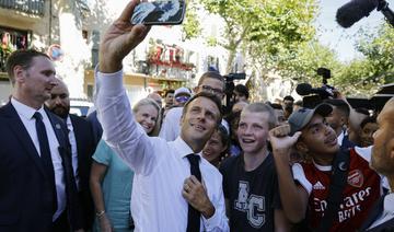 Macron pour une «tenue unique» à l'école