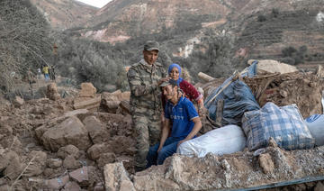 Trois jours après le séisme, des villages sinistrés livrés à eux-mêmes