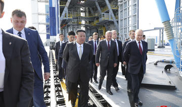 Kim Jong Un visite des usines aéronautiques russes