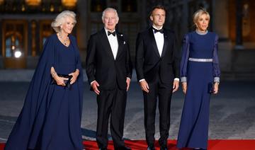 Visite de Charles III: dîner fastueux à Versailles après les Champs-Elysées