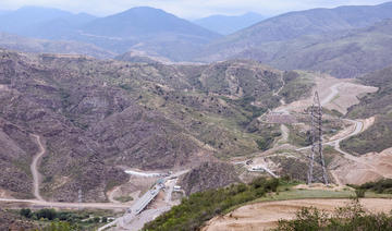 Nagorny Karabakh: les séparatistes négocient le retrait de leurs troupes et rendent les armes 