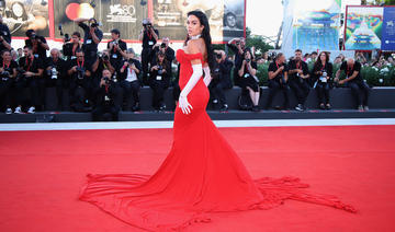 Georgina Rodriguez quitte Riyad pour le tapis rouge de Venise