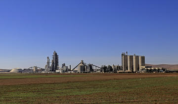 Lafarge en Syrie: la Cour de cassation se prononce mardi sur la validité des poursuites