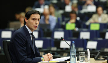 Le Néerlandais Hoekstra, désigné «M. Climat» de l'UE, tente de convaincre les eurodéputés