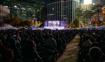 A Séoul, un grand rassemblement en hommage aux victimes de la bousculade meurtrière de 2022 