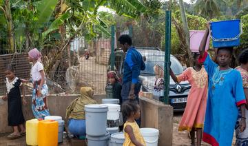 Borne vendredi à Mayotte, qui a soif d'eau et de sécurité