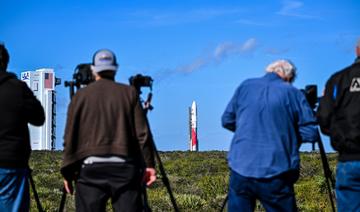 Décollage d'une nouvelle fusée transportant un alunisseur américain
