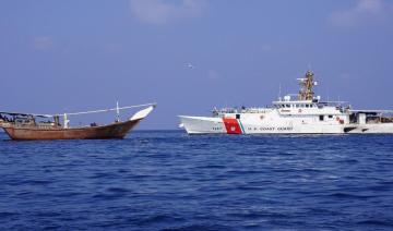 Tirs de missiles sur un navire au large du Yémen, incendie à bord 