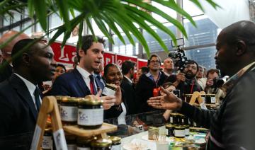 Après Macron, Attal au Salon de l'Agriculture dans le calme, sur fond de campagne contre le RN
