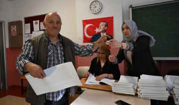 Les Turcs aux urnes pour choisir leurs maires, un test pour Erdogan