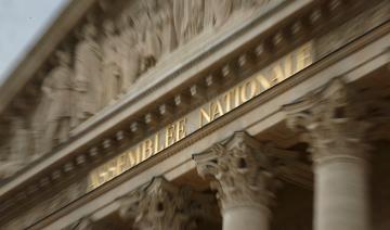 A l'Assemblée nationale, choc, cartons et maux de tête