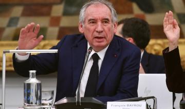 France: le Premier ministre sous le feu des critiques pour ne pas être allé à Mayotte