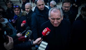 France: grand oral de Bayrou, qui tente d'éviter la censure