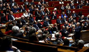 Bayrou s'apprête à surmonter une sixième motion de censure de la gauche
