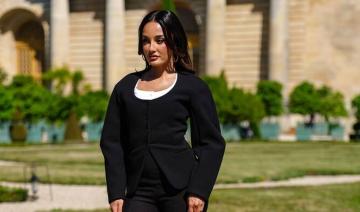 Amina Muaddi était au premier rang du défilé Jacquemus
