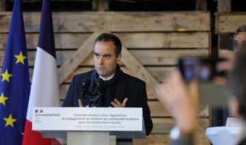 Agriculture: pour ses cantines, l'Etat ne devra plus se fournir en produits hors UE, promet Lecornu