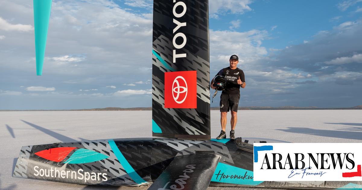 New Zealand’s wind-powered car breaks the land speed world record