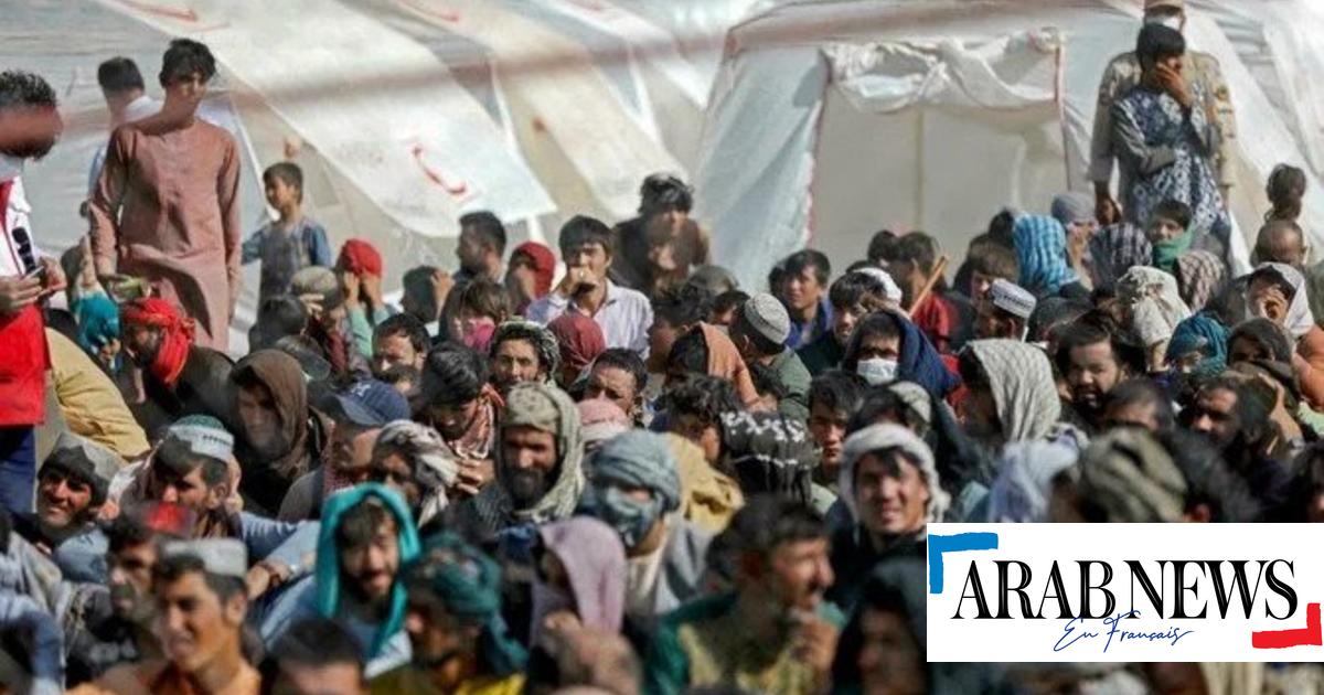 Iran: talebani preoccupati per il trattamento dei rifugiati afgani