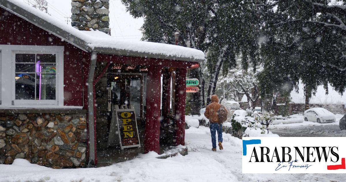 Photo of California bajo la nieve debido a una ventisca inusual