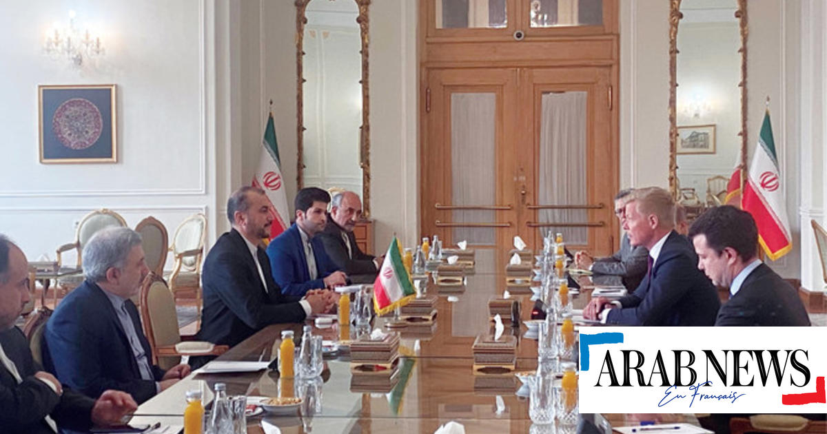 Hans Grundberg visita Irán para aumentar el apoyo a los esfuerzos de paz