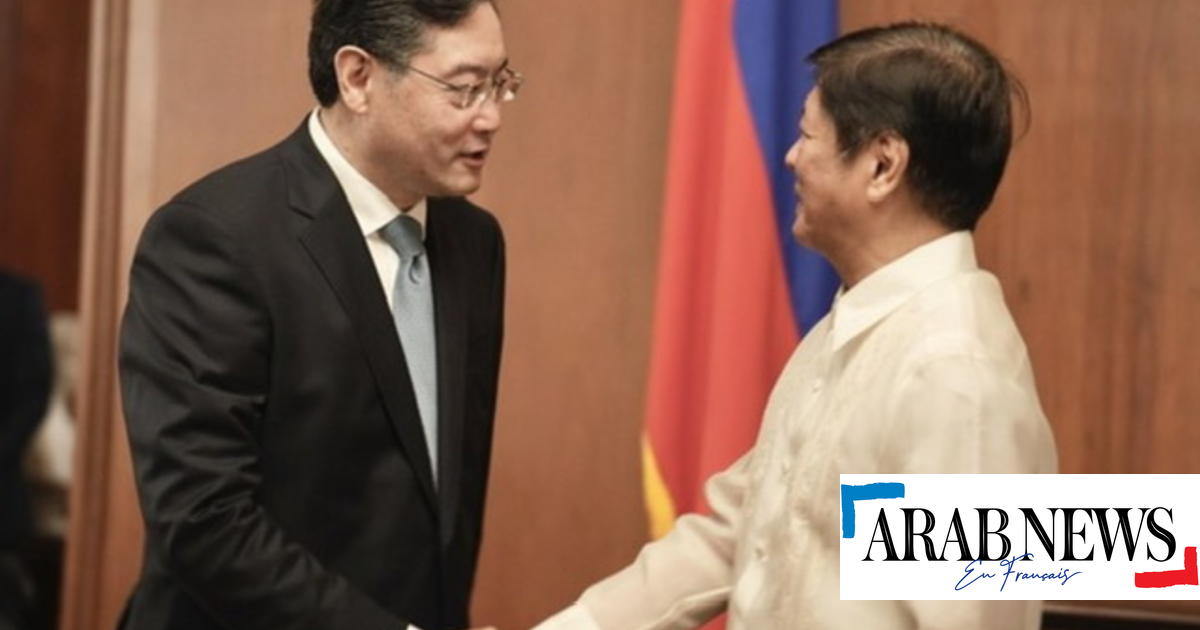 Comienza visita de canciller chino a Filipinas