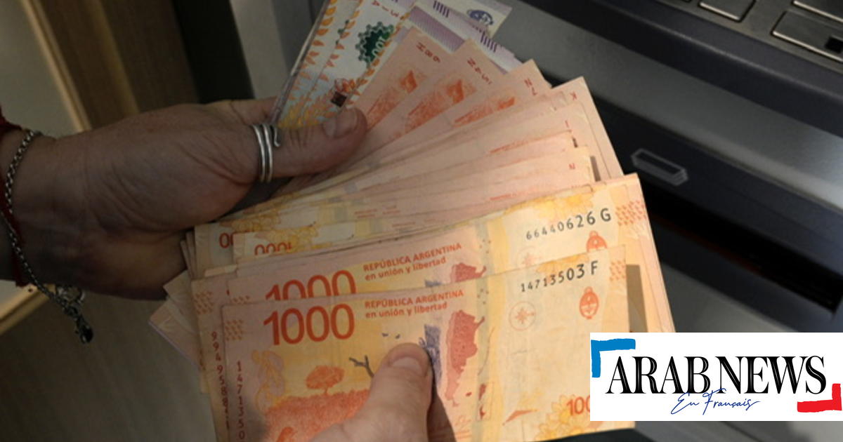 Argentina: Peso devaluado, economía en vilo tras shock de primarias de Millie