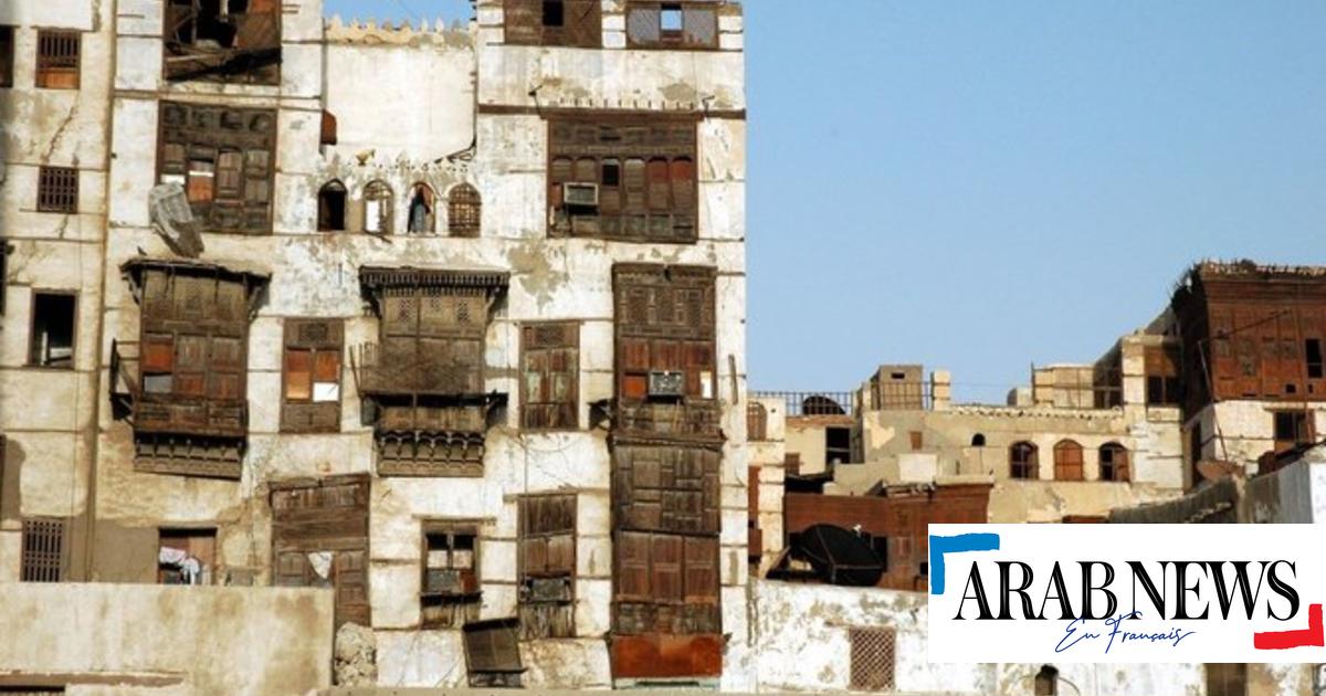 Selecting 50,000 sites to be included in the Architectural Heritage Register in Saudi Arabia