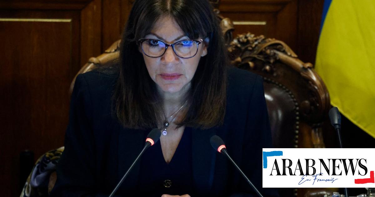 Paris Hidalgo «n'exclut rien» en vue des municipales de 2026 Arab