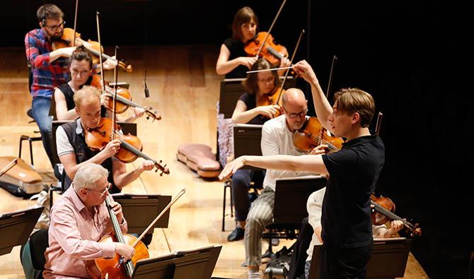 Klaus Mäkelä, 24 ans, directeur musical de l'Orchestre de Paris