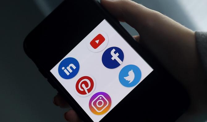 Il y aura aussi des listes thématiques, comme sur les services de streaming dont Spotify, Deezer, etc (Photo, Olivier DOULIERY/AFP).