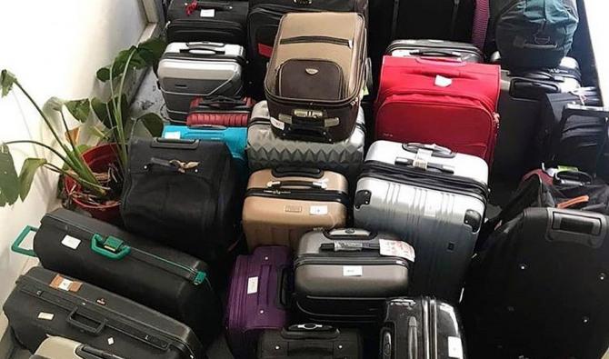 Les Valises Pour Beyrouth L Entraide Qui Marche Comme Sur Des Roulettes Arabnews Fr