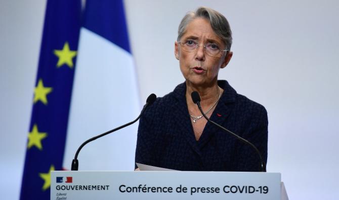 «Je voudrais dire à tous les jeunes diplômés qui sont en recherche d'emploi et qui étaient boursiers au titre de l'année universitaire 2019-2020 qu'ils ont droit à une aide de quatre mois», a indiqué la ministre (Photo, AFP).