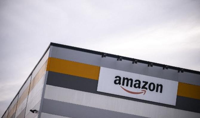 Le logo d'Amazon dans les locaux de l'entreprise à Brandizzo, près de Turin, le 22 mars 2021 (Photo, AFP)