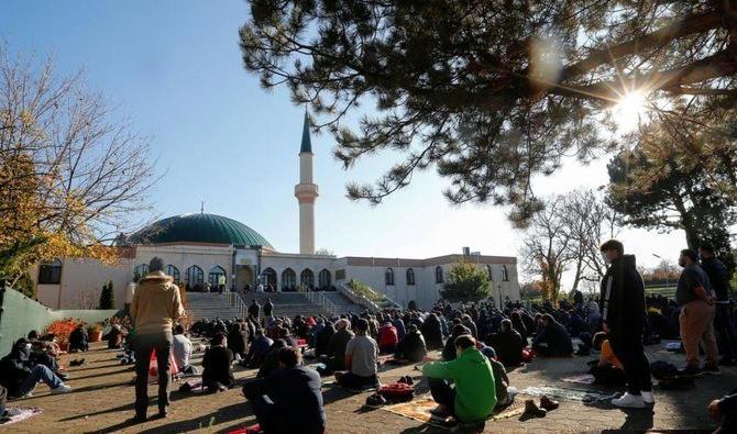 Le Gouvernement Autrichien Presente Une Carte De L Islam Emoi Chez Les Musulmans Arabnews Fr