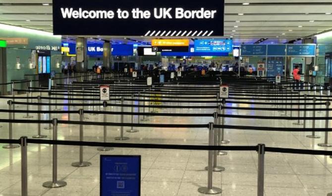 Un panneau frontalier britannique accueille les passagers à leur arrivée à l'aéroport d'Heathrow, dans l'ouest de Londres, le 31 décembre 2020 (Photo, AFP)