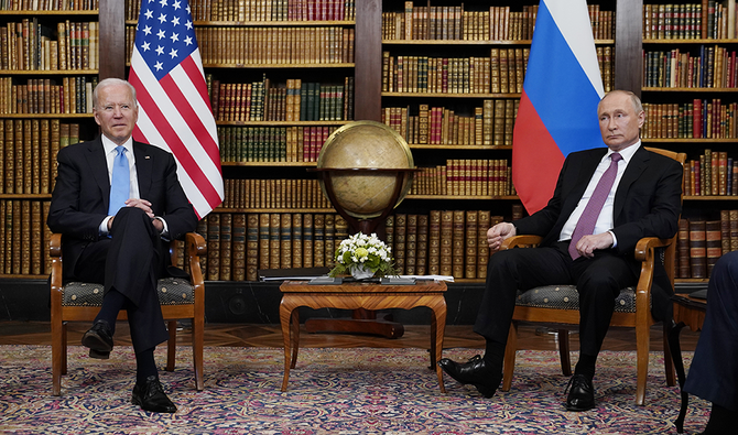 Biden commet l'erreur d'offrir un «laissez-passer» à Poutine lors du sommet de Genève