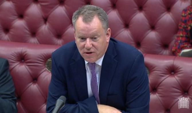 Une capture vidéo d'une séquence diffusée par l'Unité d'enregistrement parlementaire (PRU) montre le ministre d'État britannique, David Frost, répondant aux questions liées au Brexit à la Chambre des Lords à Londres, le 18 novembre 2021. (Photo, AFP)